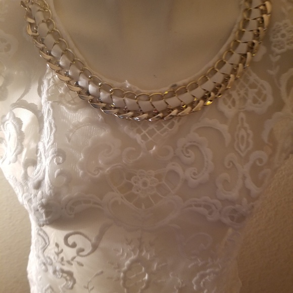 Top - Picture 2 of 4